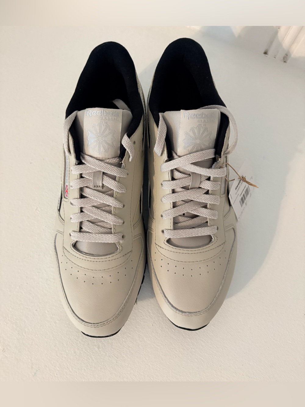 Reebok Men’s Classic Leather Sneakers in Light Gray